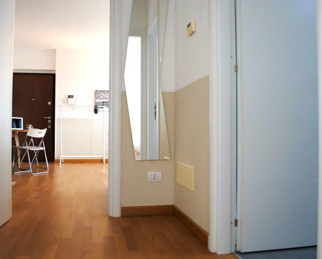 Bnbook - Metropolitan Expo Flat Rho Appartamento