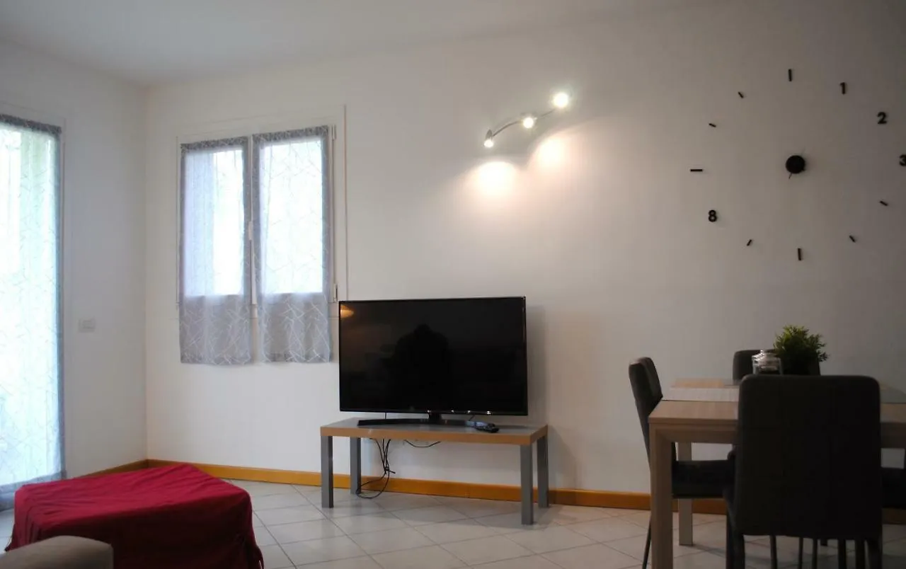 Bnbook - Metropolitan Expo Flat Rho Italia