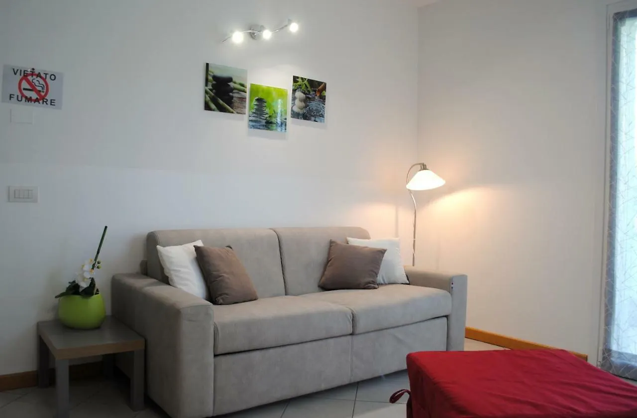 Bnbook - Metropolitan Expo Flat Rho Italia
